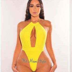 Yellow Halter Vibe Swimsuit (Small) - BRAND NEW - Never Worn
